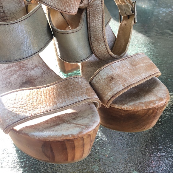 BED STU Tan Brown Cream Washed Clog Heeled Strapped Open Toe Sandals - Picture 9 of 13